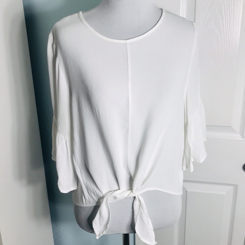 Altar’d State White Tie Front Flutter Sleeve Top Size Medium